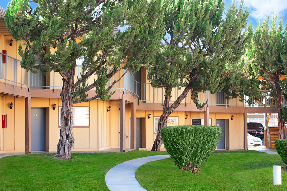 Thank you for viewing our Exteriors 1 at Mountain Shadows Apartments in the city of Palmdale.